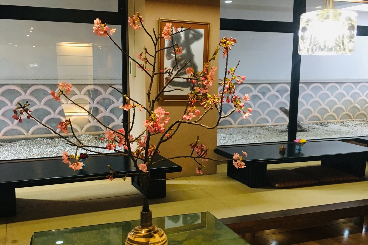 紅一点 店内